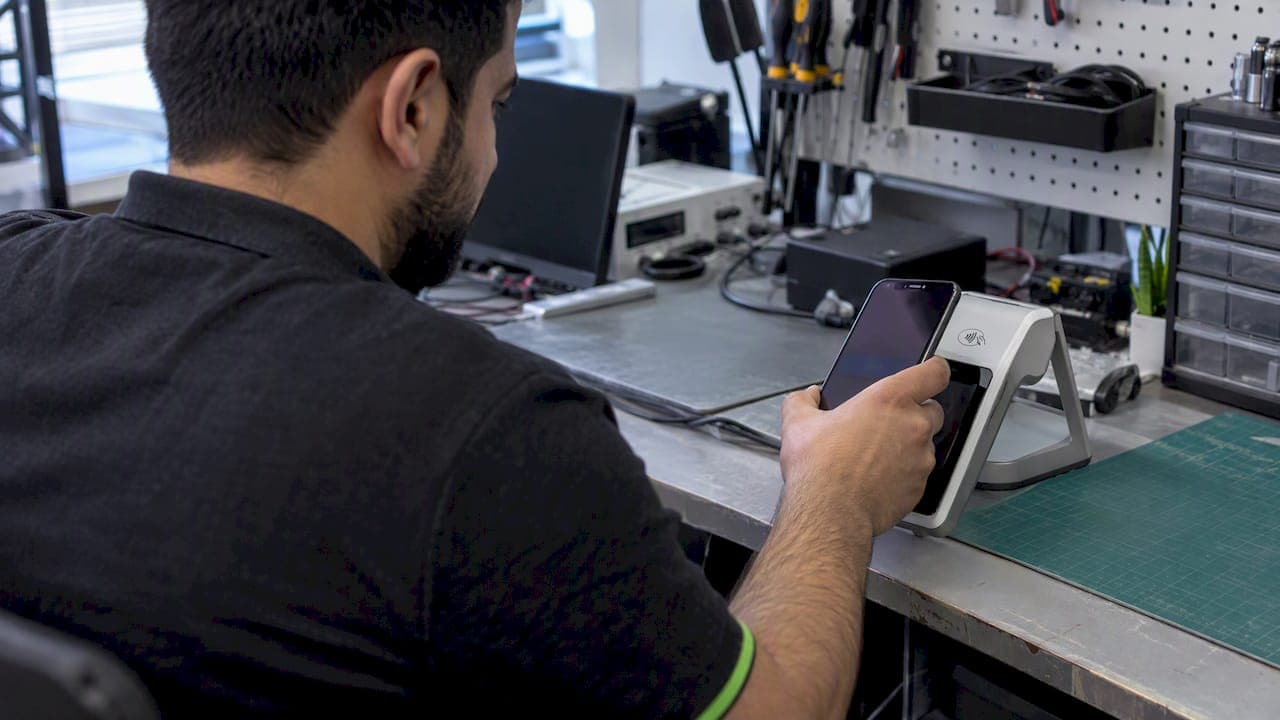 Apple Pay Integration for UAE Developers: Let PSPs Handle Certificates